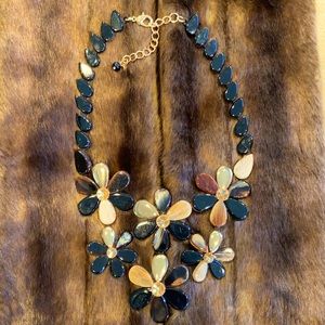 Floral necklace